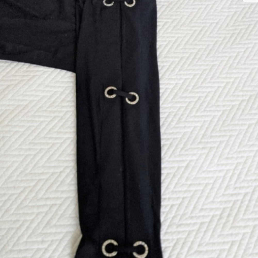 Top Cable & Gage Dressy Black top Rhinestones 👋 FINAL MARKDOWN CLOSET CLOSING - Picture 6 of 10